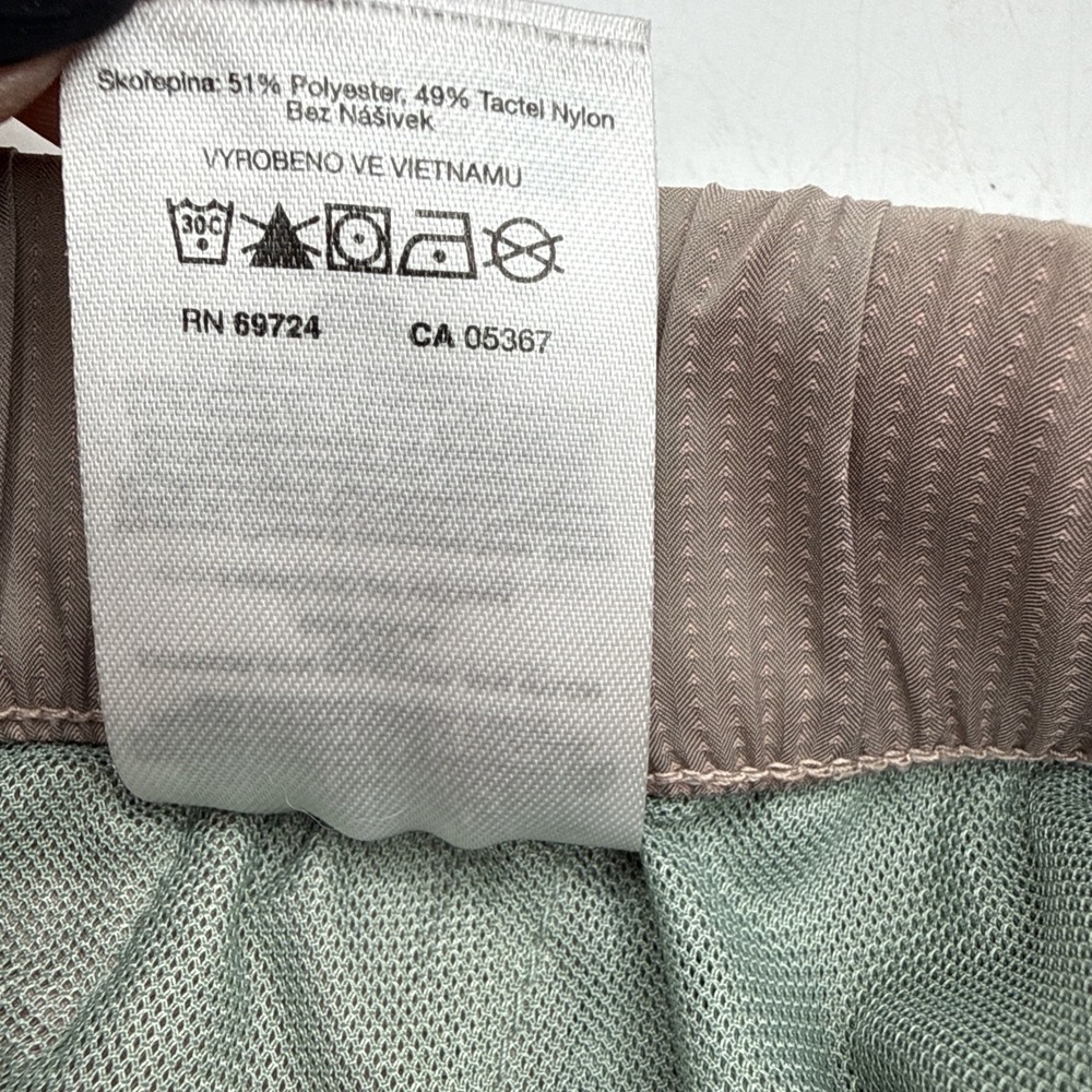 Columbia PFG Backcast Water Shorts Women's‎ Small Pink Fishing Hiking Swim - Picture 8 of 9
